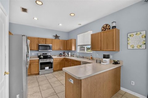 House in Wesley Chapel, Florida 3 bedrooms, 142.6 sq.m. № 2347259 - photo 9