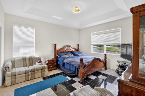 House in Wesley Chapel, Florida 3 bedrooms, 142.6 sq.m. № 2347259 - photo 16