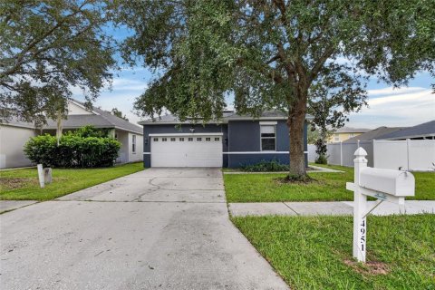 House in Wesley Chapel, Florida 3 bedrooms, 142.6 sq.m. № 2347259 - photo 4