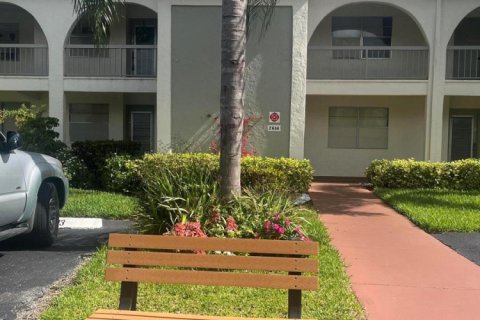Condo in Coconut Creek, Florida, 3 bedrooms  № 2083255