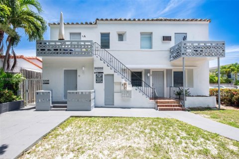 Commercial property in Miami Beach, Florida № 1937791 - photo 6