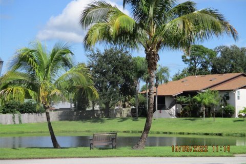 Casa en venta en Stuart, Florida, 2 dormitorios, 109.81 m2 № 2049334 - foto 23
