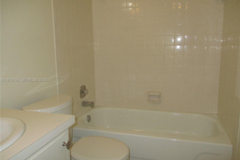 Casa en venta en Stuart, Florida, 2 dormitorios, 109.81 m2 № 2049334 - foto 11