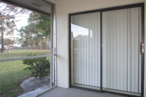 Casa en venta en Stuart, Florida, 2 dormitorios, 109.81 m2 № 2049334 - foto 16