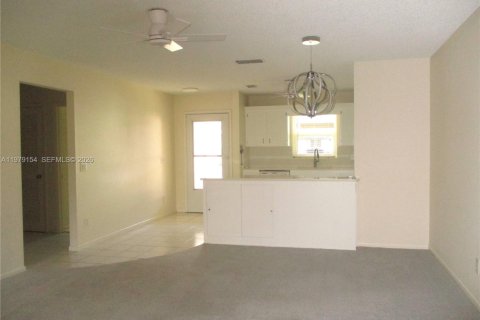 Casa en venta en Stuart, Florida, 2 dormitorios, 109.81 m2 № 2049334 - foto 8