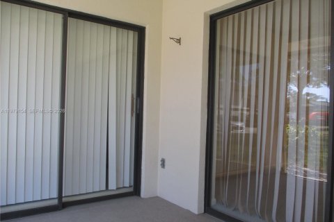 Casa en venta en Stuart, Florida, 2 dormitorios, 109.81 m2 № 2049334 - foto 17