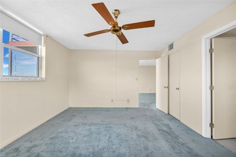 Copropriété à vendre à Hollywood, Floride: 2 chambres, 108.51 m2 № 1983808 - photo 26