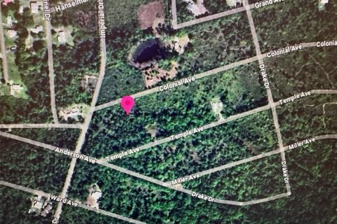 Terreno en Crescent City, Florida № 2164450