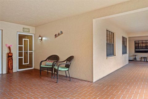 Condo in Punta Gorda, Florida, 2 bedrooms  № 1620345 - photo 6