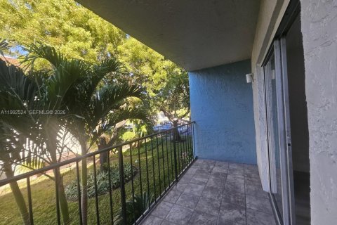 Copropriété à vendre à Fort Lauderdale, Floride: 2 chambres, 90.58 m2 № 2058882 - photo 20