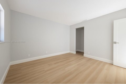 Copropriété à vendre à Fort Lauderdale, Floride: 2 chambres, 90.58 m2 № 2058882 - photo 15
