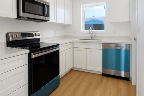 Copropriété à vendre à Fort Lauderdale, Floride: 2 chambres, 90.58 m2 № 2058882 - photo 7
