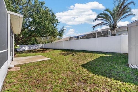 House in Riverview, Florida 5 bedrooms, 271.09 sq.m. № 2430477 - photo 3