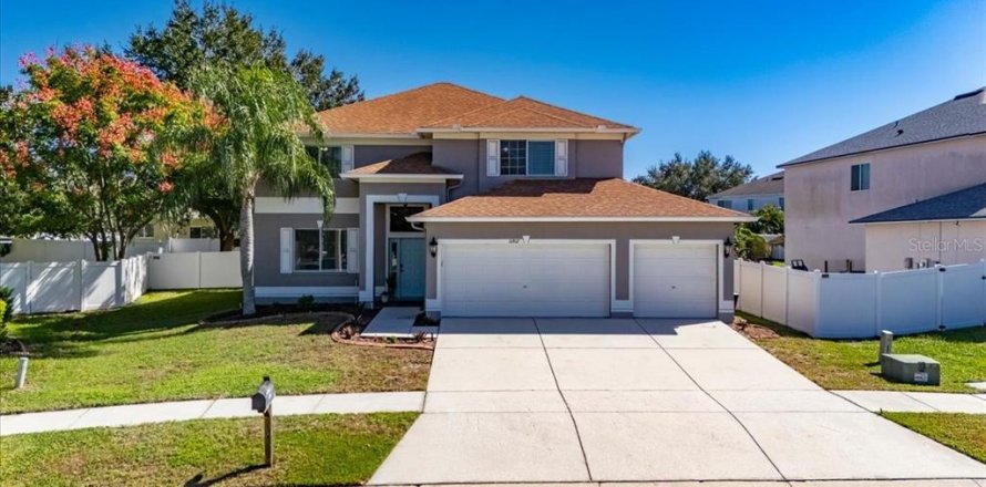 House in Riverview, Florida 5 bedrooms, 271.09 sq.m. № 2430477