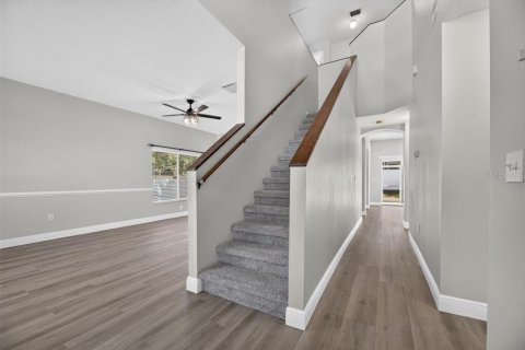 House in Riverview, Florida 5 bedrooms, 271.09 sq.m. № 2430477 - photo 8