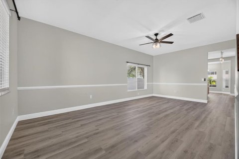House in Riverview, Florida 5 bedrooms, 271.09 sq.m. № 2430477 - photo 9