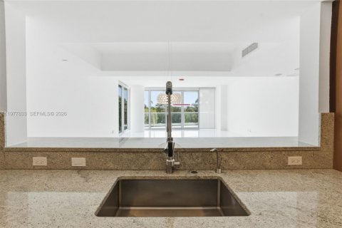 Купить кондоминиум в Майами, Флорида 3 спальни, 216.74м2, № 2042426 - фото 8