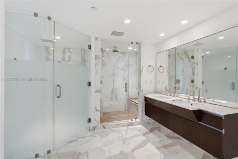 Купить кондоминиум в Майами, Флорида 3 спальни, 216.74м2, № 2042426 - фото 21