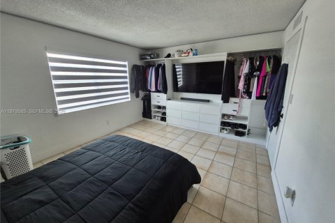 Купить кондоминиум в Майами, Флорида 1 спальня, 72.19м2, № 2089962 - фото 15