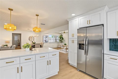 Casa en venta en Dunedin, Florida, 3 dormitorios, 166.02 m2 № 2387488 - foto 19