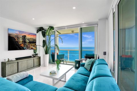 Condo in Fort Lauderdale, Florida, 2 bedrooms № 2183036 - photo 6