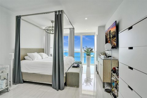 Condo in Fort Lauderdale, Florida, 2 bedrooms № 2183036 - photo 30