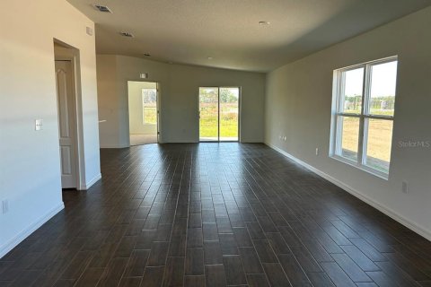 House in Bartow, Florida 3 bedrooms, 160.72 sq.m. № 1553289 - photo 2