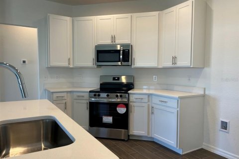 House in Bartow, Florida 3 bedrooms, 160.72 sq.m. № 1553289 - photo 5