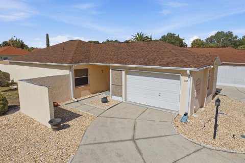 House in Lady Lake, Florida 2 bedrooms, 96.62 sq.m. № 2092701 - photo 27