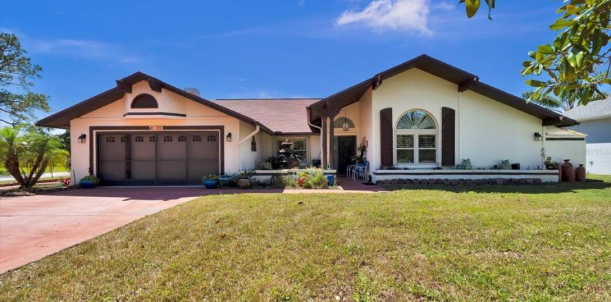 Villa ou maison à Palm Coast, Floride 4 chambres, 272.2 m2 № 1597294