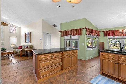Villa ou maison à vendre à Palm Coast, Floride: 4 chambres, 272.2 m2 № 1597294 - photo 24