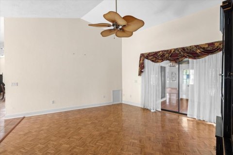 Villa ou maison à vendre à Palm Coast, Floride: 4 chambres, 272.2 m2 № 1597294 - photo 8