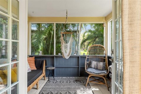 Casa en venta en Saint Petersburg, Florida, 4 dormitorios, 153.29 m2 № 1777561 - foto 12