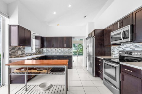 Villa ou maison à vendre à Boynton Beach, Floride: 3 chambres, 222.13 m2 № 2432285 - photo 15