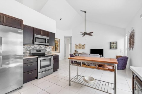 Villa ou maison à vendre à Boynton Beach, Floride: 3 chambres, 222.13 m2 № 2432285 - photo 14
