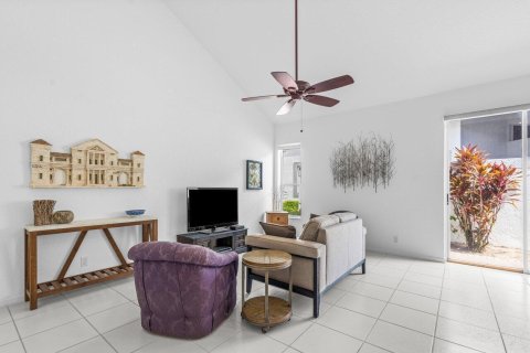 Villa ou maison à vendre à Boynton Beach, Floride: 3 chambres, 222.13 m2 № 2432285 - photo 17