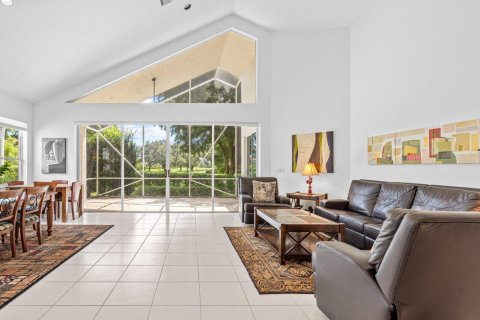 Villa ou maison à vendre à Boynton Beach, Floride: 3 chambres, 222.13 m2 № 2432285 - photo 4