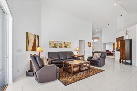 Villa ou maison à vendre à Boynton Beach, Floride: 3 chambres, 222.13 m2 № 2432285 - photo 7