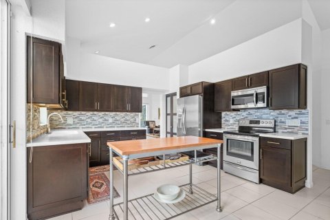 Villa ou maison à vendre à Boynton Beach, Floride: 3 chambres, 222.13 m2 № 2432285 - photo 12