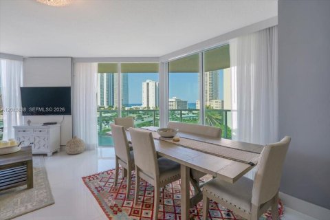Condo in Sunny Isles Beach, Florida, 3 bedrooms № 2088251 - photo 4