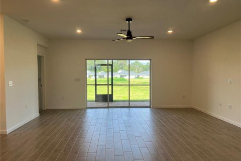 House in Ocala, Florida 4 bedrooms, 189.43 sq.m. № 2377997 - photo 9