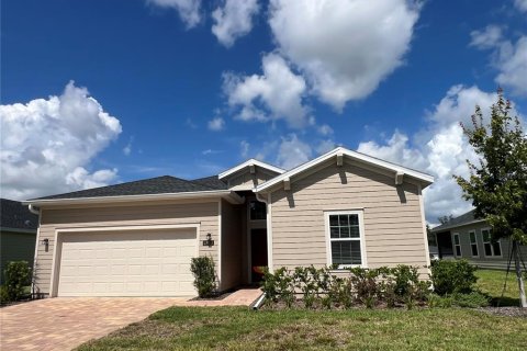 House in Ocala, Florida 4 bedrooms, 189.43 sq.m. № 2377997