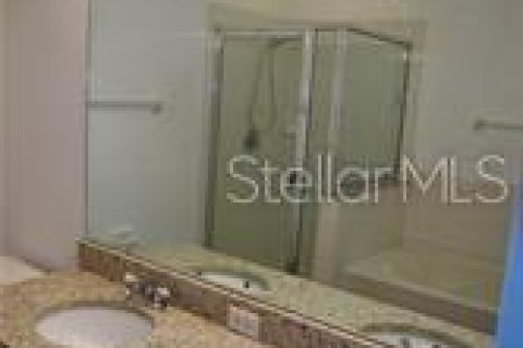 Снять в аренду таунхаус в Ривервью, Флорида 3 спальни, 145.39м2, № 1909810 - фото 11