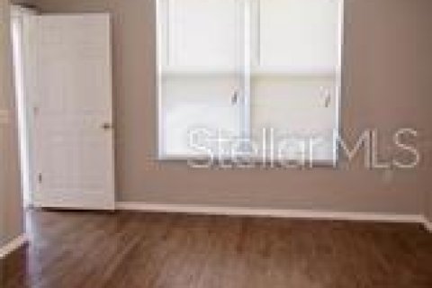 Снять в аренду таунхаус в Ривервью, Флорида 3 спальни, 145.39м2, № 1909810 - фото 10