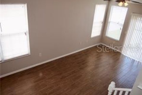 Снять в аренду таунхаус в Ривервью, Флорида 3 спальни, 145.39м2, № 1909810 - фото 6