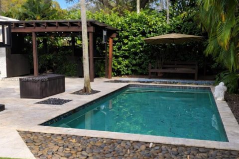 Villa ou maison à vendre à Miami Shores, Floride: 4 chambres, 212.1 m2 № 2052576 - photo 12