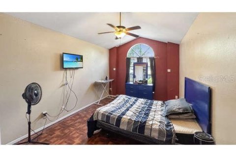 House in Apopka, Florida 3 bedrooms, 135.27 sq.m. № 1840008 - photo 23