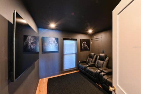 Casa en venta en Tampa, Florida, 4 dormitorios, 226.03 m2 № 1678022 - foto 28