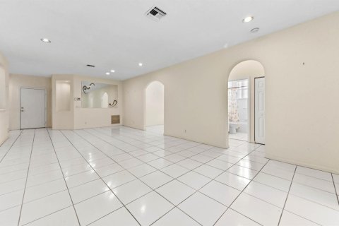 Купить кондоминиум в Бойнтон-Бич, Флорида 4 комнаты, 127.74м2, № 2084007 - фото 13