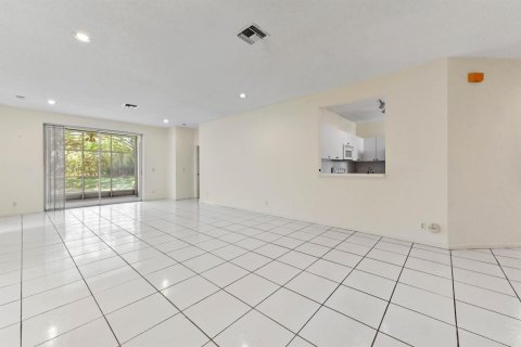 Купить кондоминиум в Бойнтон-Бич, Флорида 4 комнаты, 127.74м2, № 2084007 - фото 9